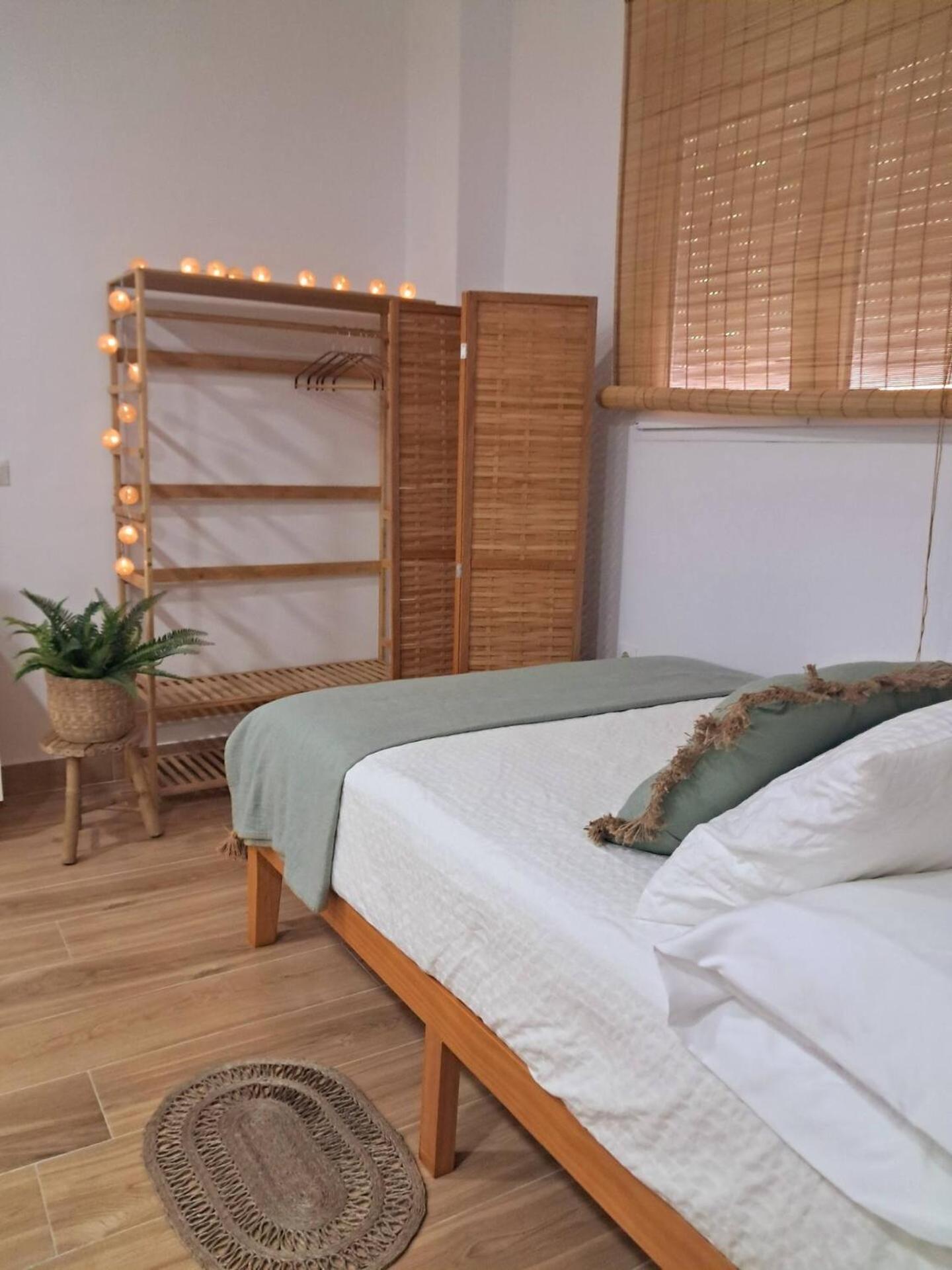 Coffee & Calm Triana Apartment Sevilla Bagian luar foto