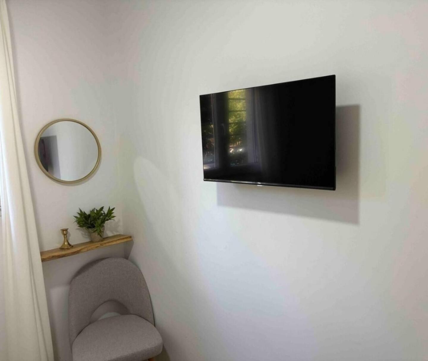 Coffee & Calm Triana Apartment Sevilla Bagian luar foto